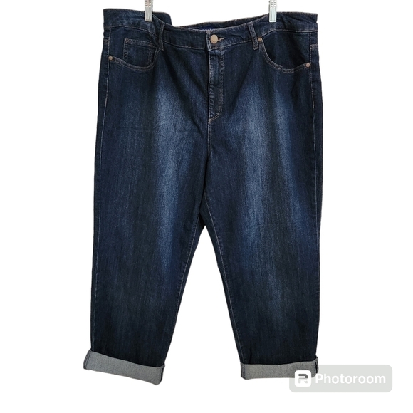 NWT Bandolino Mandie Denim Jean Flawless Stretch Capris | sz 24 - Picture 1 of 7